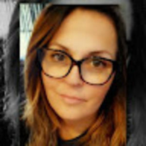 Meet your Posher, Michele